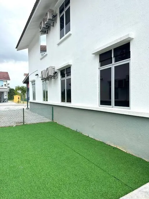 펜션 Blue Ocean House 3Br Datoonn Jb 조호르 바루